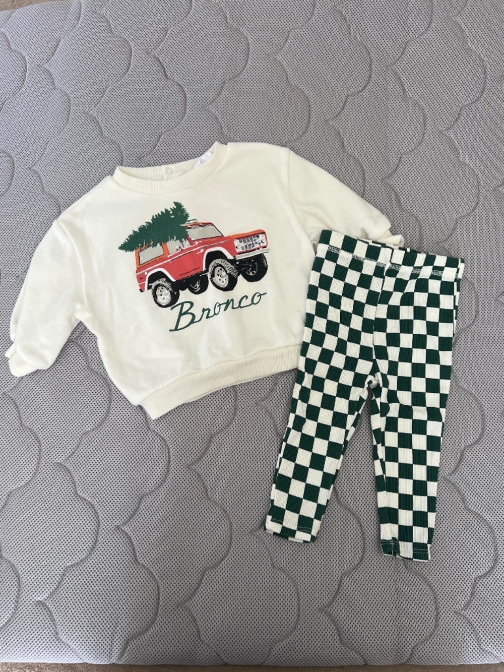 6-9m Ford bronco baby 2 piece set